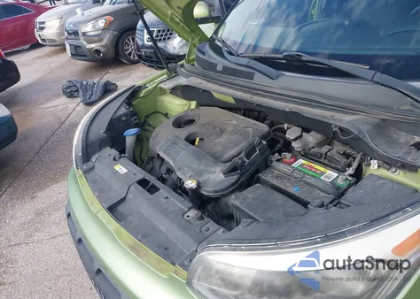 2015 Kia Soul + из США, поврежденный, VIN KNDJP3A51F7765844